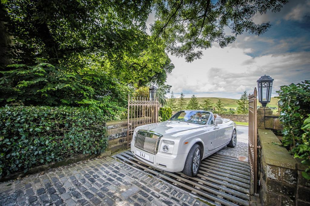 The Saddleworth Hotel Diggle Экстерьер фото