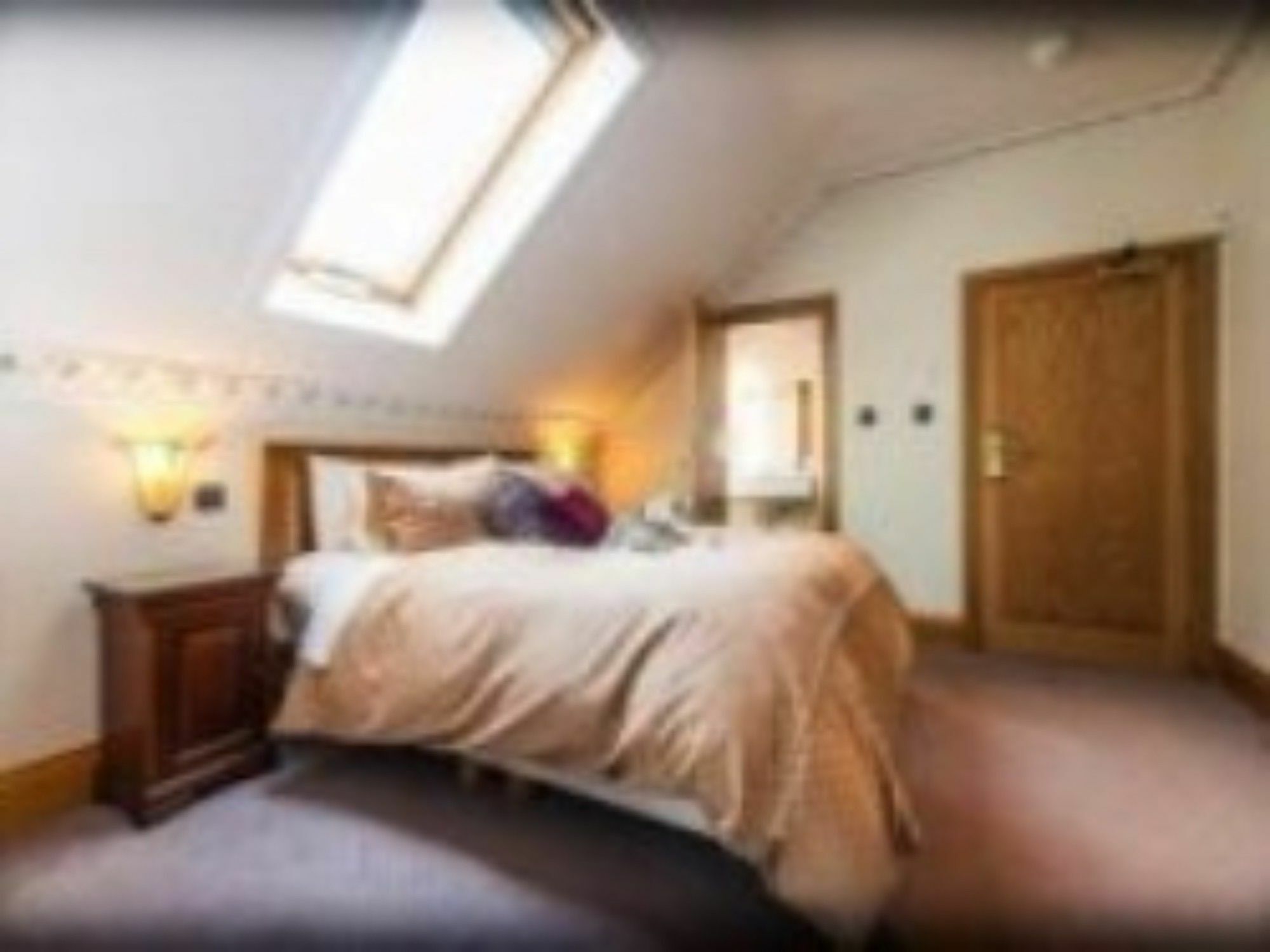 The Saddleworth Hotel Diggle Экстерьер фото