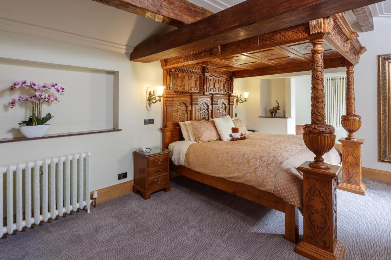 The Saddleworth Hotel Diggle Экстерьер фото