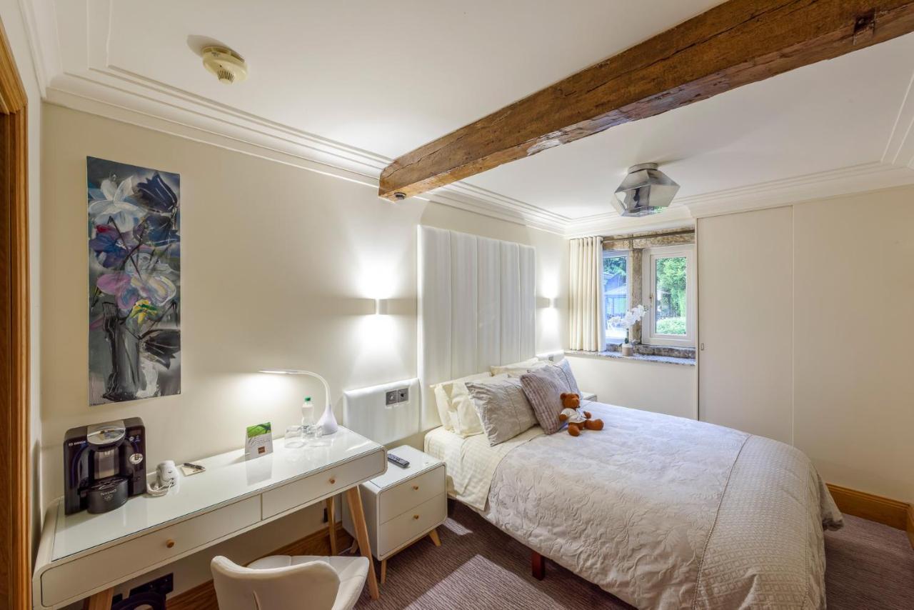 The Saddleworth Hotel Diggle Экстерьер фото
