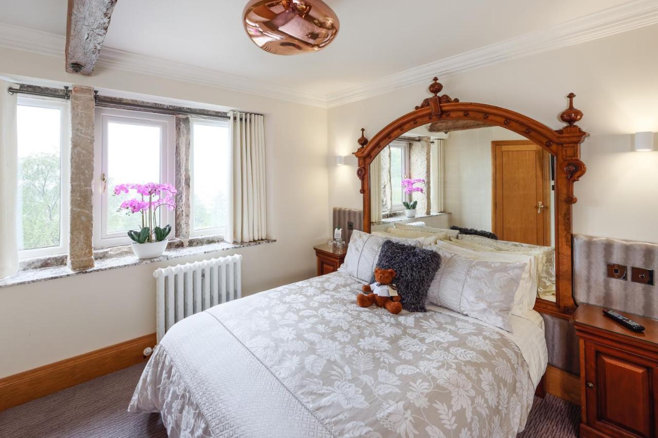 The Saddleworth Hotel Diggle Экстерьер фото